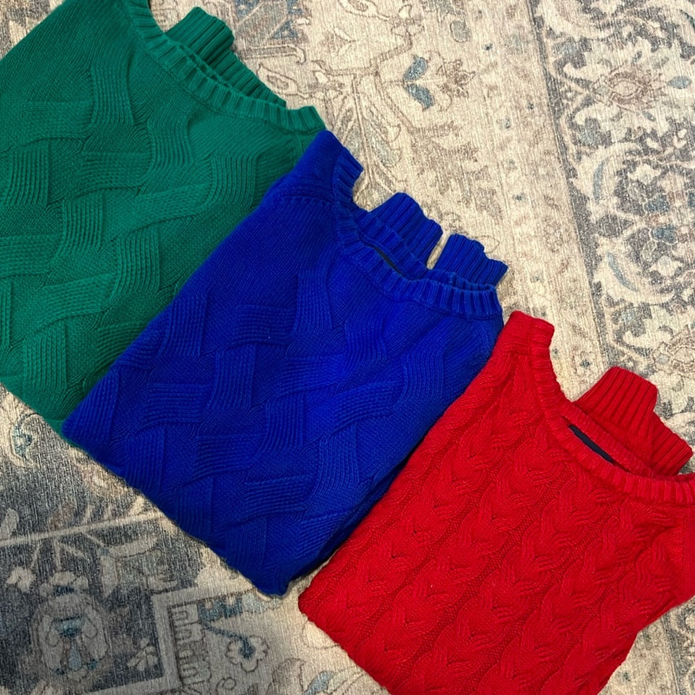 EUC Land’s End Cableknit Drifter Sweaters size small (set of 3)